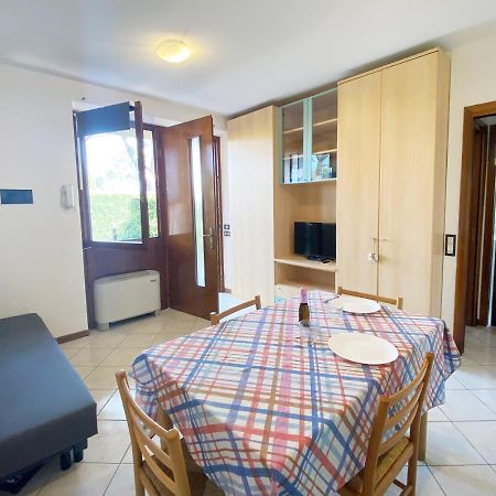 ديسينسانو ديل غاردا Apartment With Garden And Grill - Green Residence Sirmione المظهر الخارجي الصورة