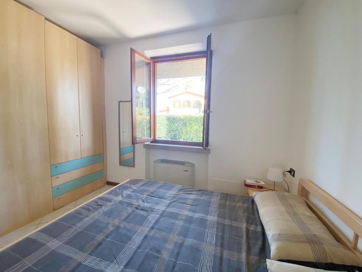 ديسينسانو ديل غاردا Apartment With Garden And Grill - Green Residence Sirmione المظهر الخارجي الصورة
