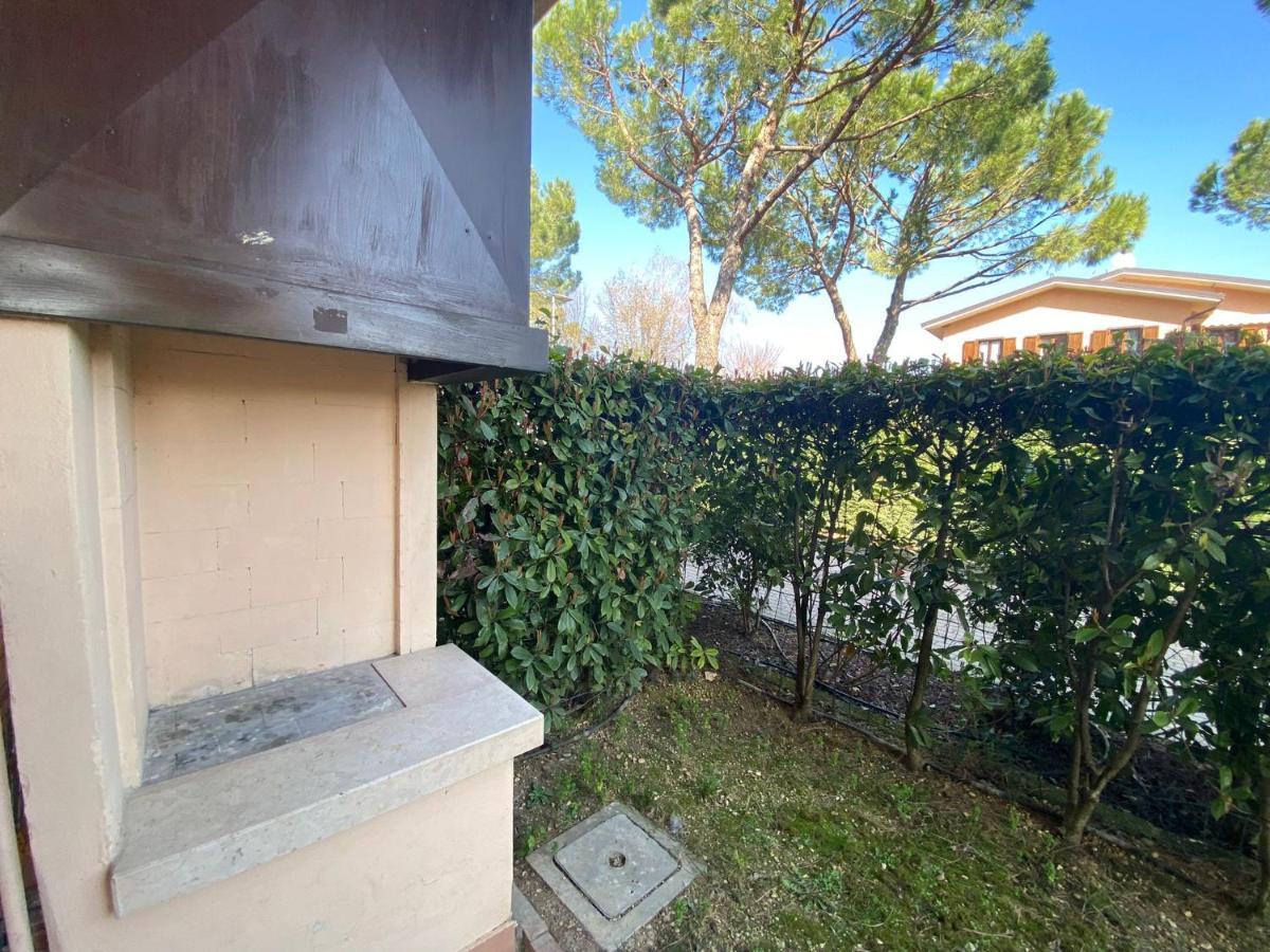 ديسينسانو ديل غاردا Apartment With Garden And Grill - Green Residence Sirmione المظهر الخارجي الصورة