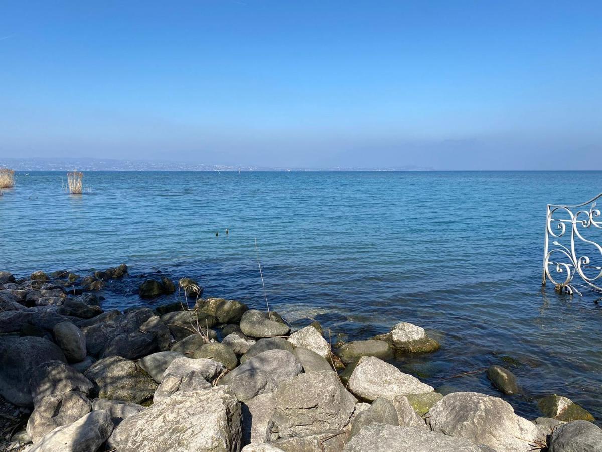 ديسينسانو ديل غاردا Apartment With Garden And Grill - Green Residence Sirmione المظهر الخارجي الصورة